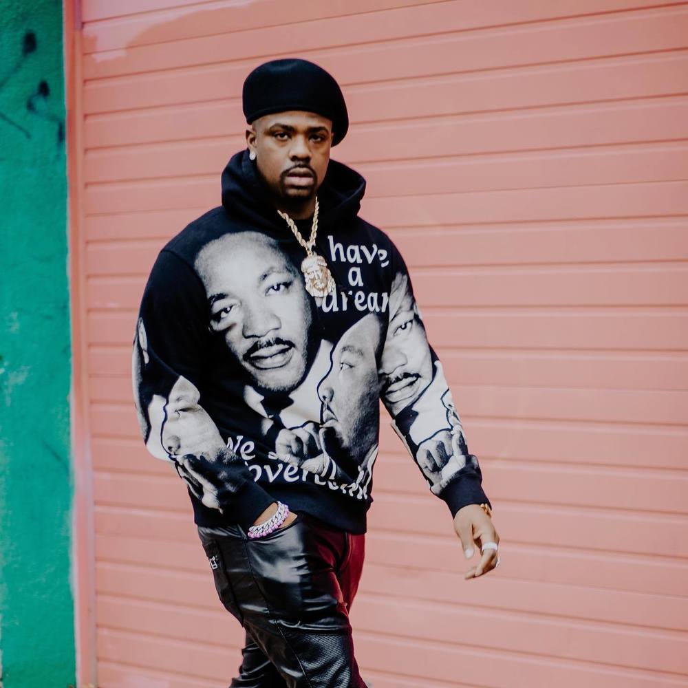 Meet your Posher, Danitrius